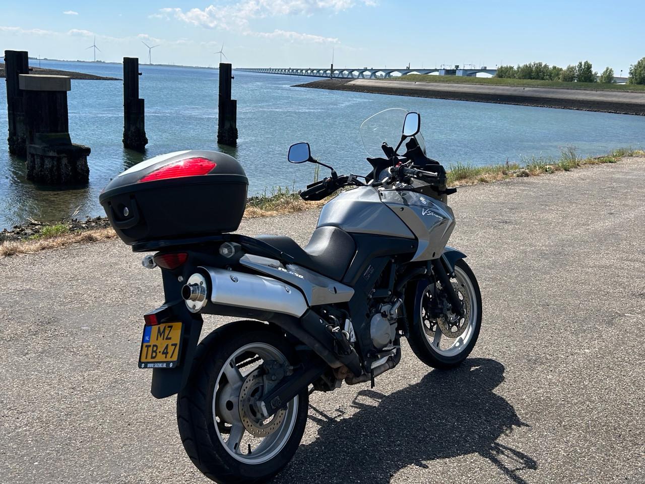 Suzuki V-strom 650 uit 2011