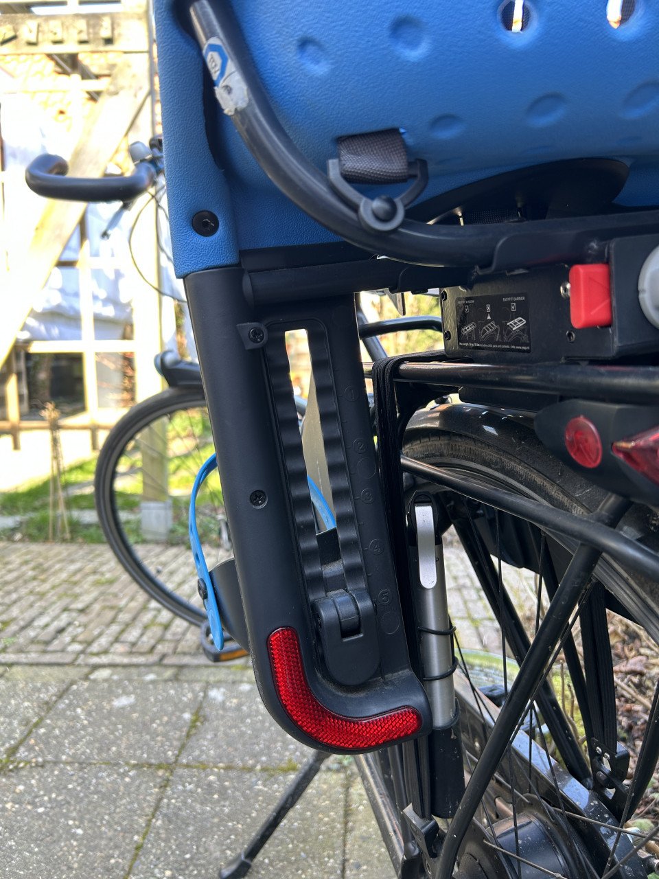 Fietsstoeltje Yepp voor bagagedrager - blauw - ZGAN