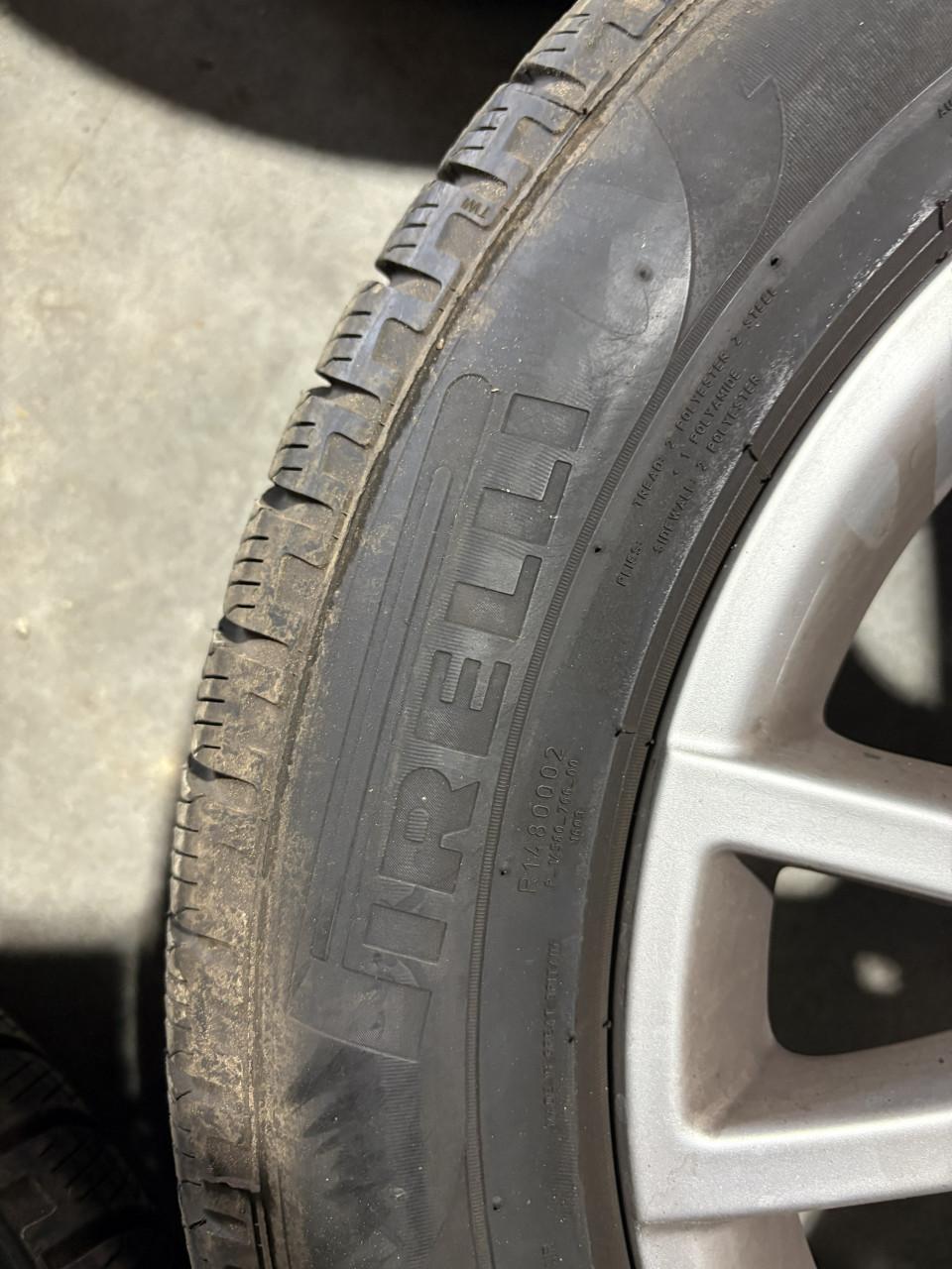 Audi Q3 velgen 17 inch met winterbanden