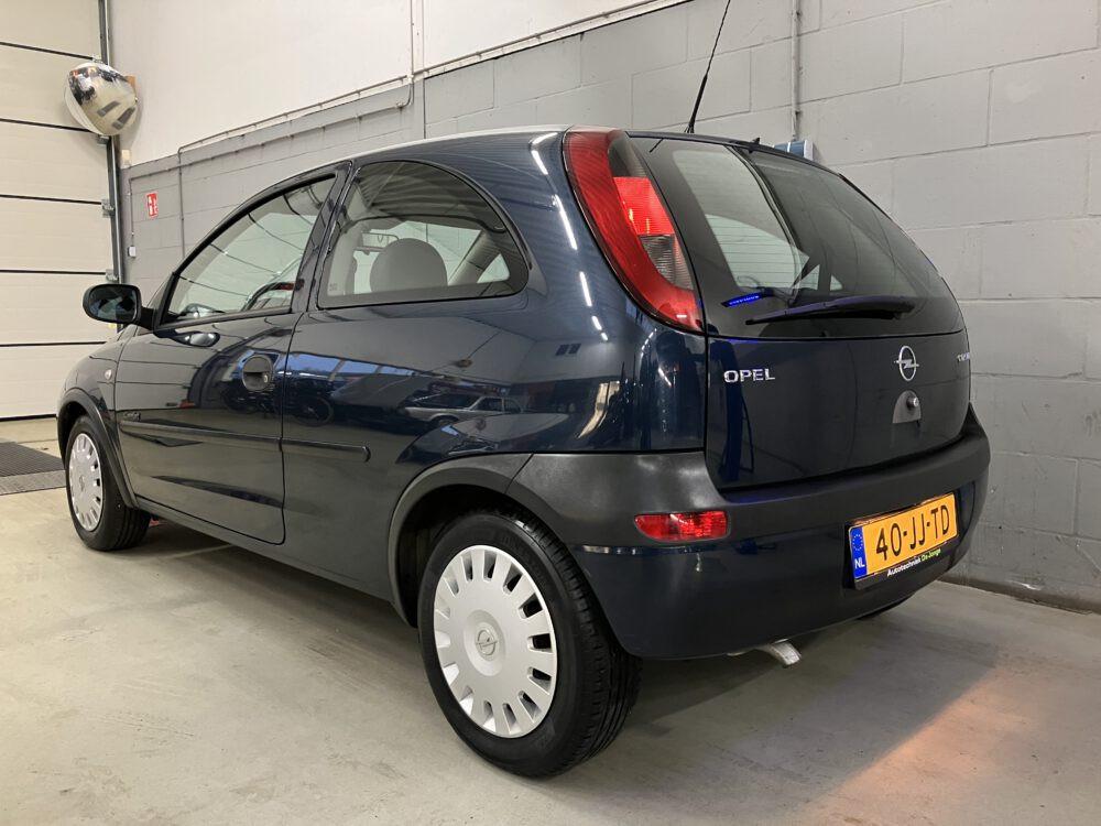 Opel Corsa 1.2-16V Comfort