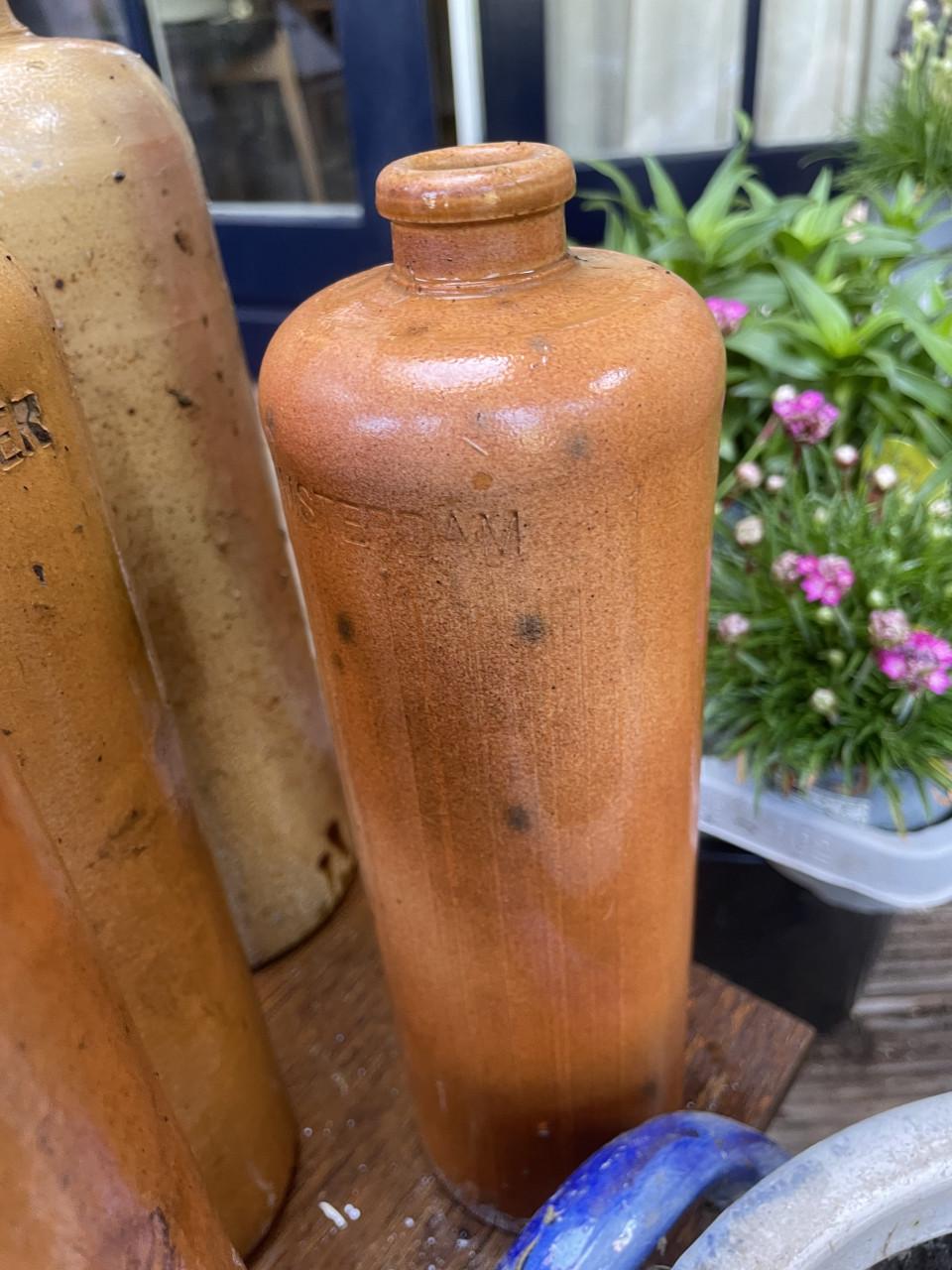 Allerlei soorten kruikjes