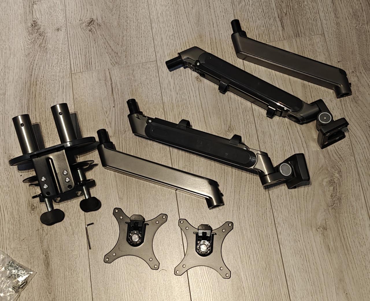 Levantu mars monitor arm dubbele gasveer