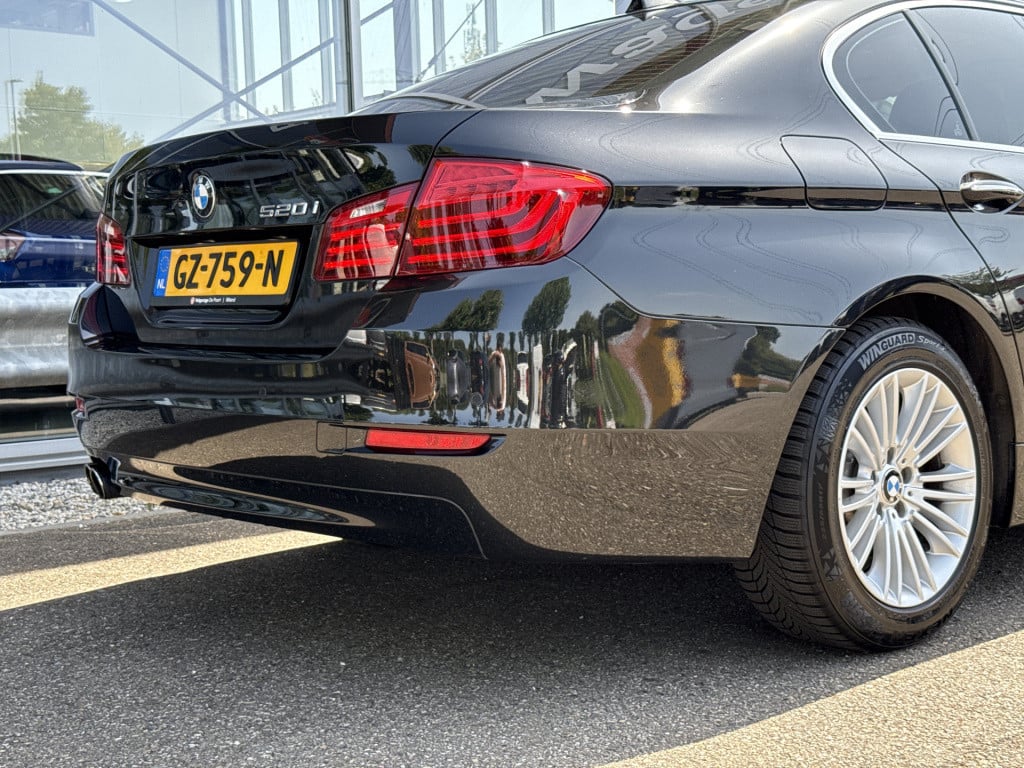 BMW 5 Serie 520i high executive | nl-auto | dealer oh | leder | elek. stoel