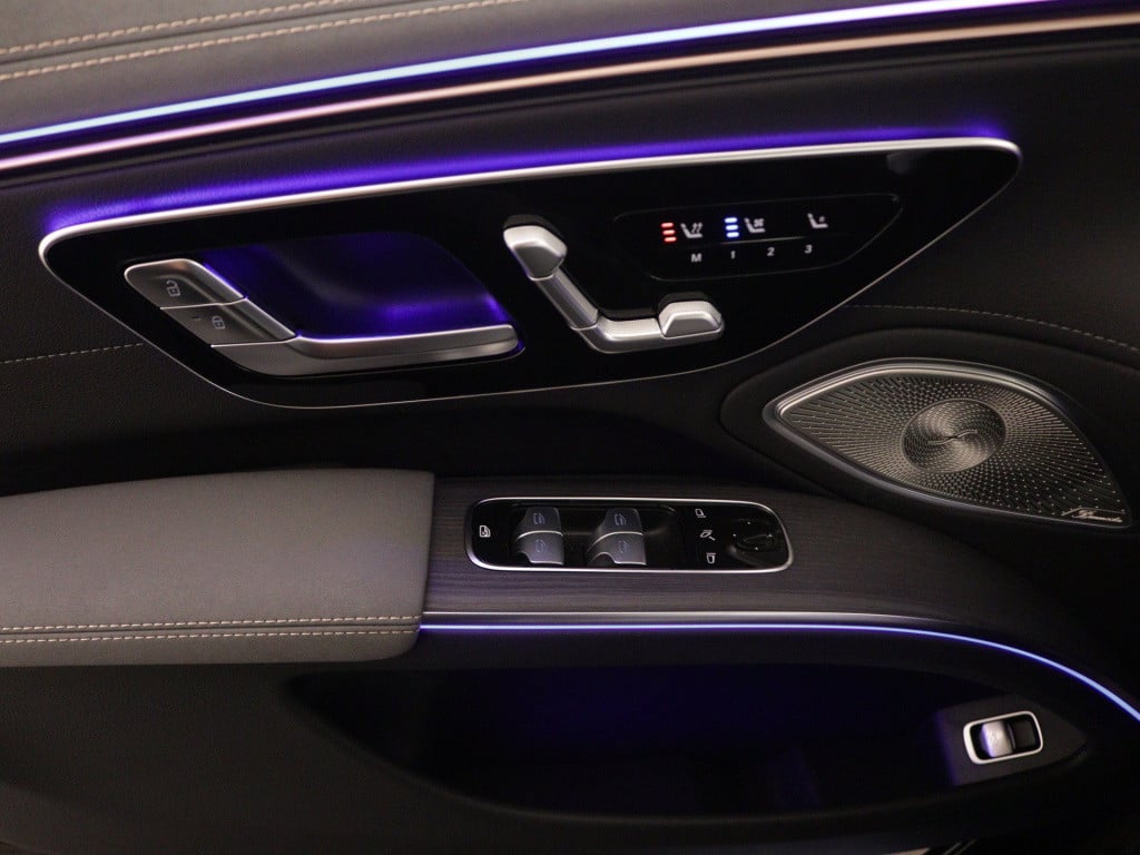 Mercedes-Benz Eqs 450 4matic amg line 108 kwh | achterasbesturing tot 10° |