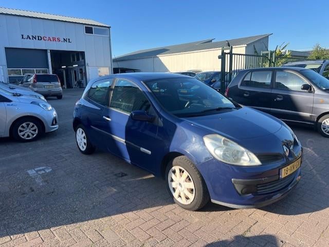 Renault Clio 1.2-16v rip curl