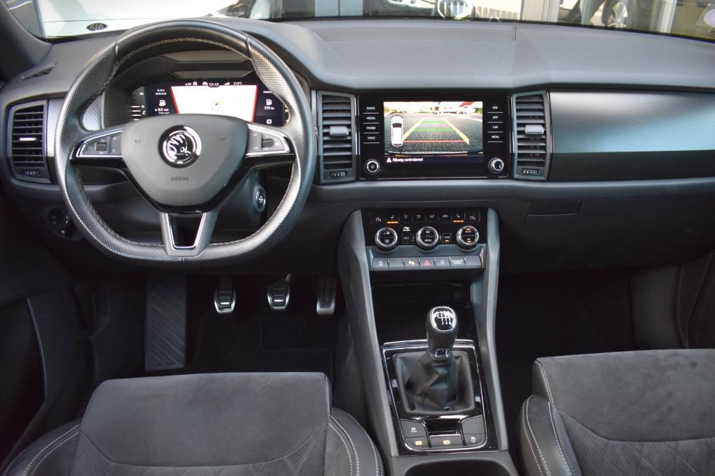 Skoda Kodiaq 1.5 tsi sportline | nap | camera | stoelverwarming | apple car