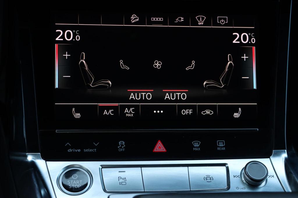 Audi E-tron 55 quattro s edition 95 kwh 408pk | soh 95,8% |