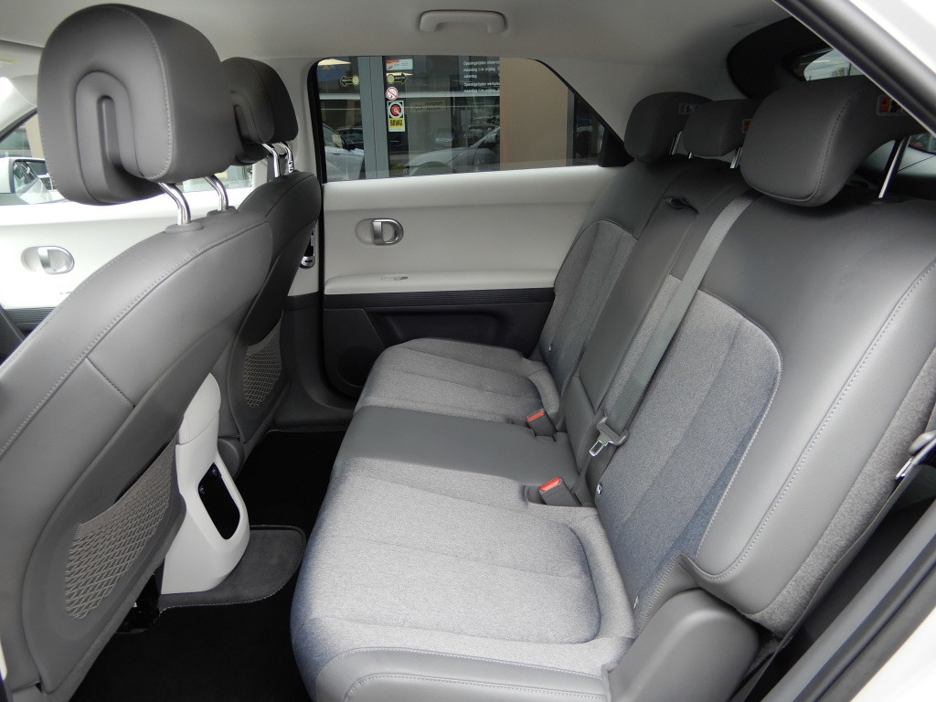 Hyundai Ioniq 5 connect 73kwh | zeer nette auto! | 1e eigenaar | navigatie 