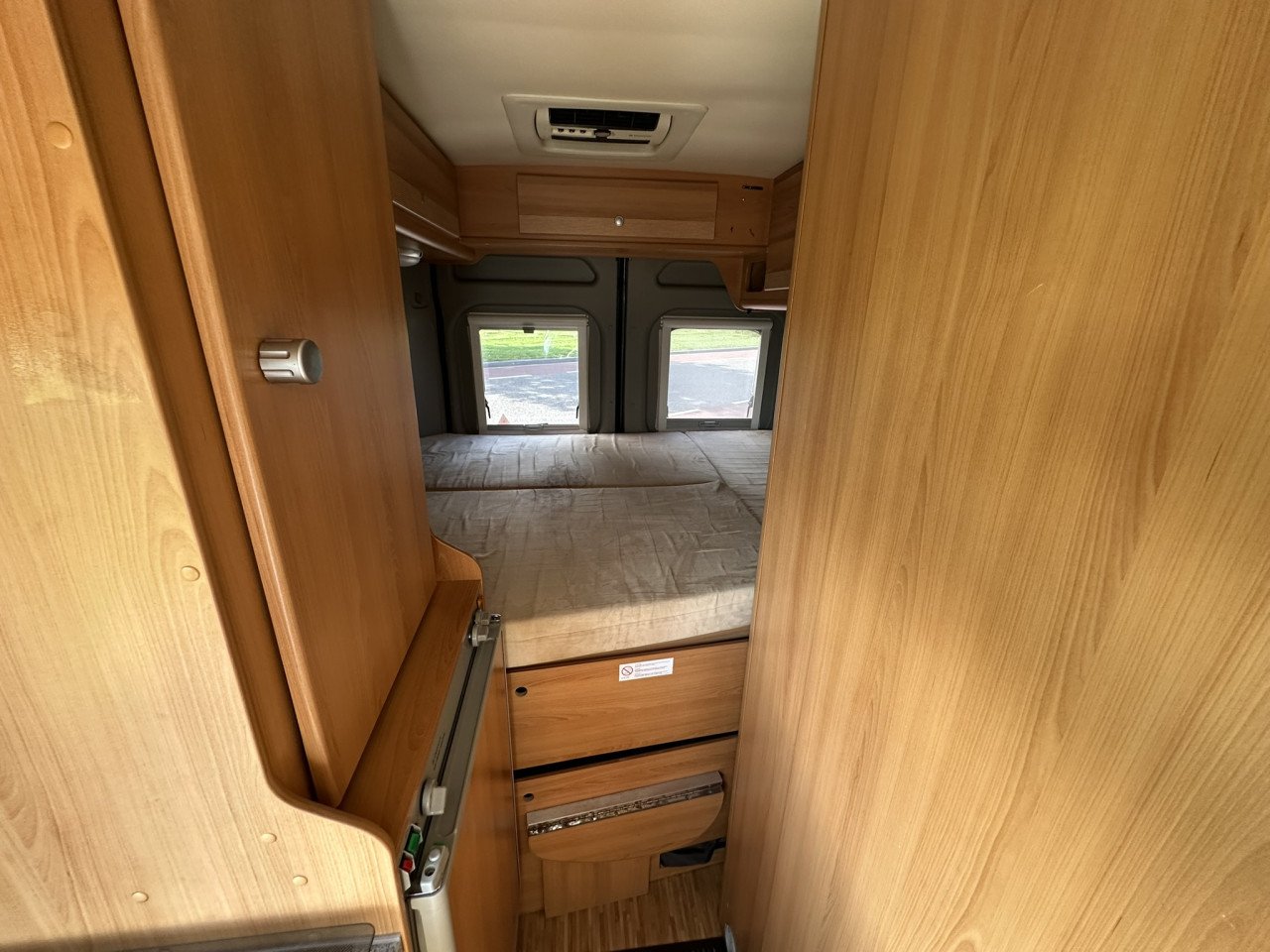 4 persoons Citroen Jumper / Pössl buscamper – Ideaal voor de avonturier