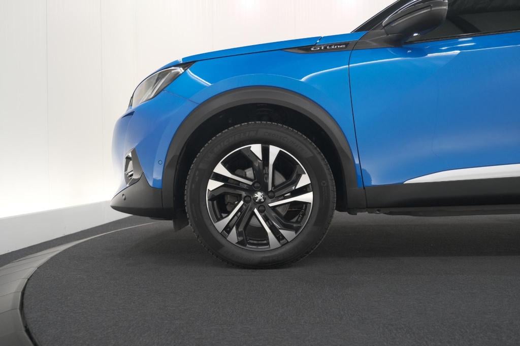 Peugeot 2008 puretech 130 eat8 gt-line | camera | dodehoekdetectie | adapti