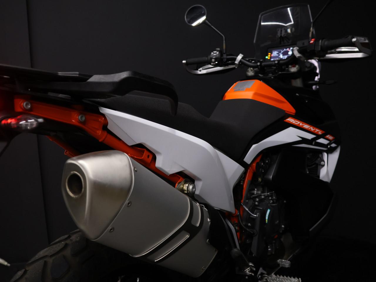 890 ADVENTURE R