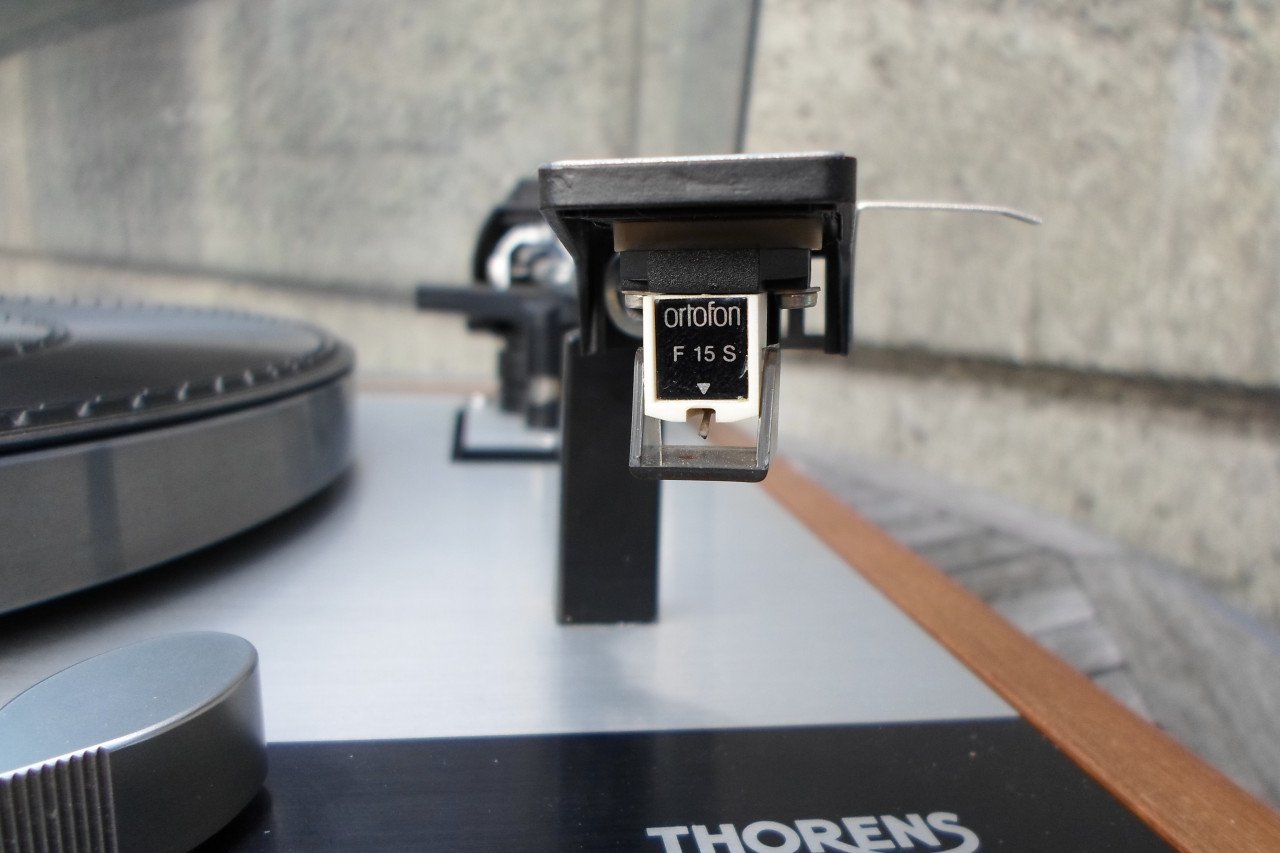 Thorens TD160 Platenspeler