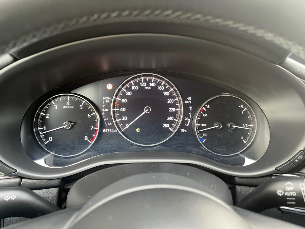 Mazda 3 2.0 skyactiv-x 180 pk luxury |aero pack|bose|trekhaak|rijklaar