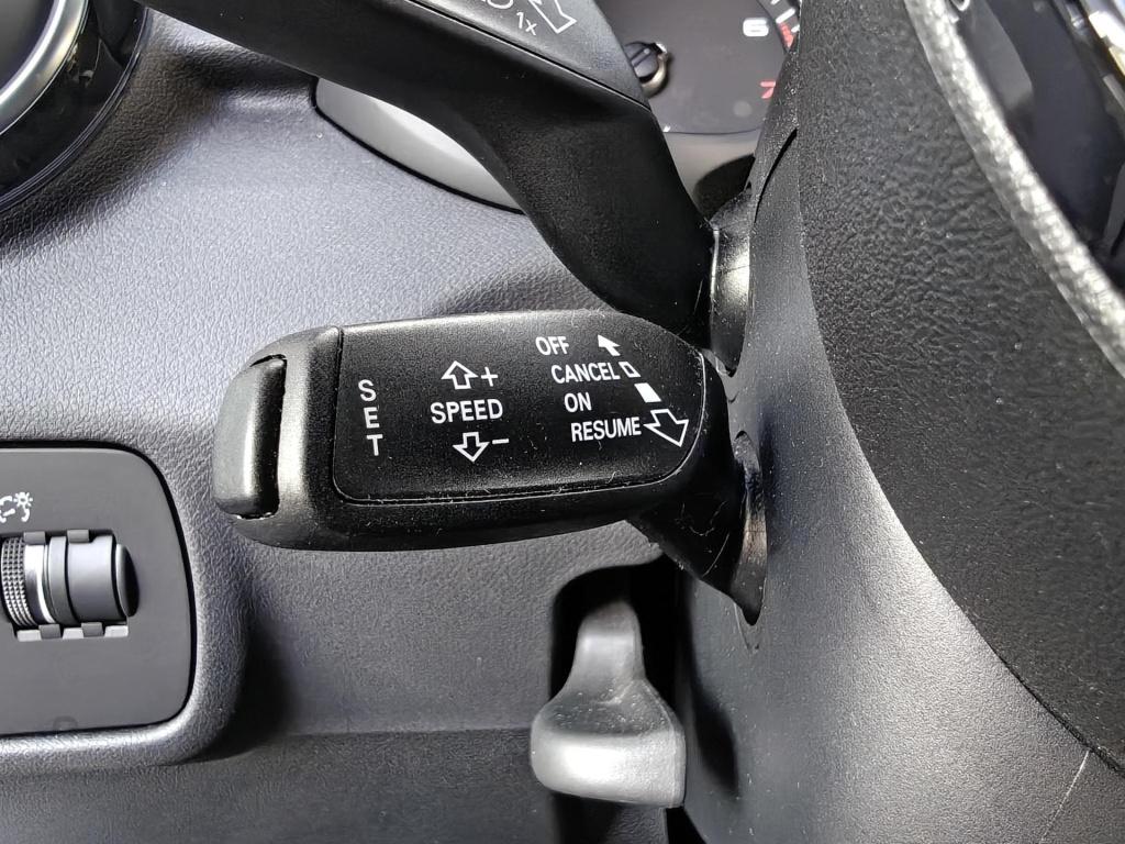 Audi A1 Sportback 1.0 tfsi sport s line edition