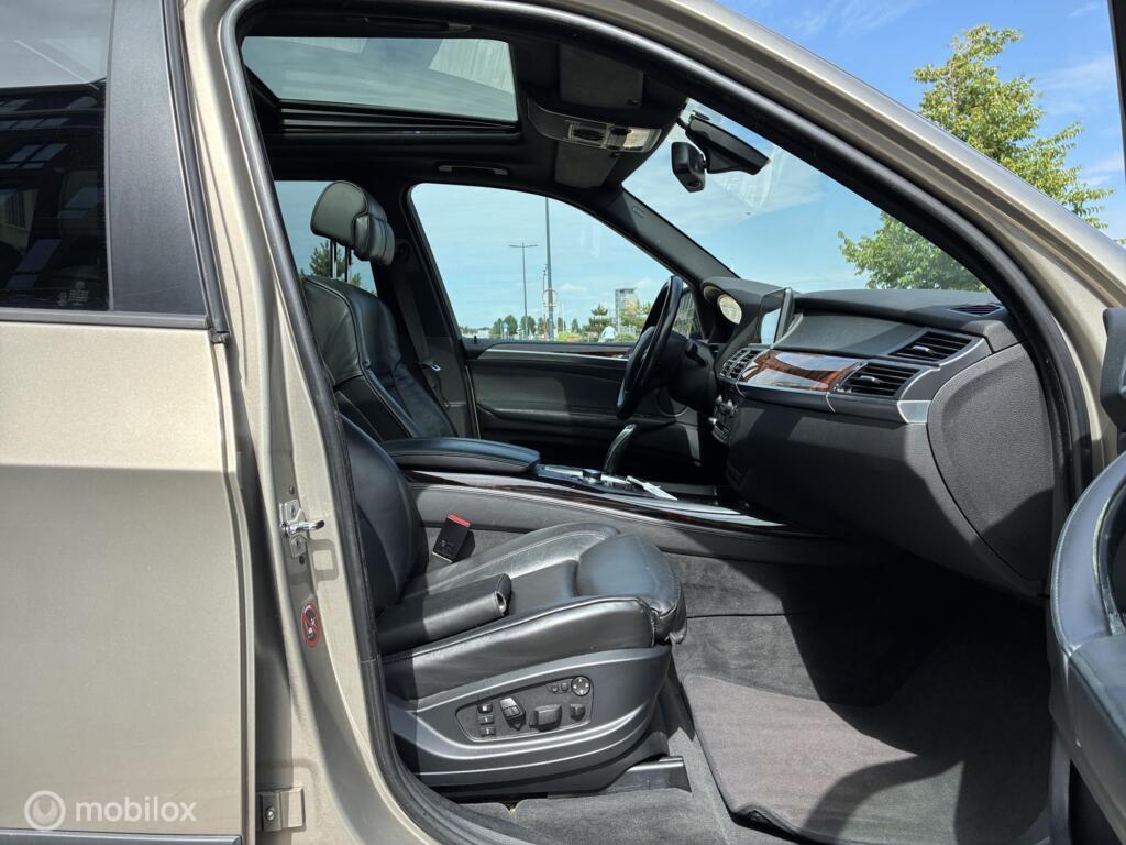 BMW X5 xDrive30d High Executive km257.412 Nap Pano BJ2007