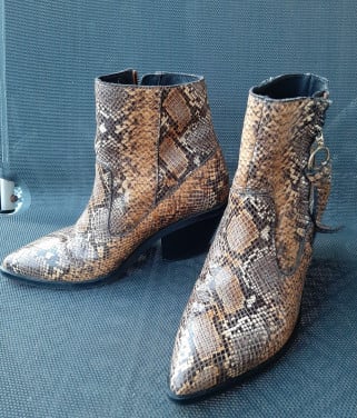 Slangenprint leder laarsjes 36