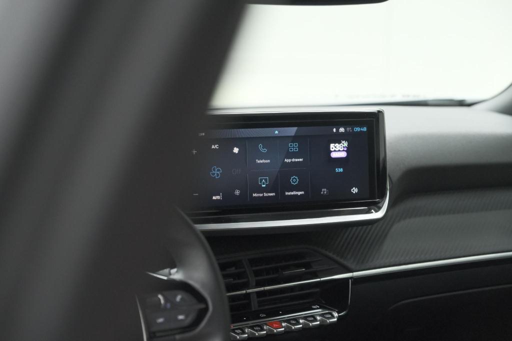 Peugeot 2008 puretech 100 allure | apple carplay | parkeersensoren | climat