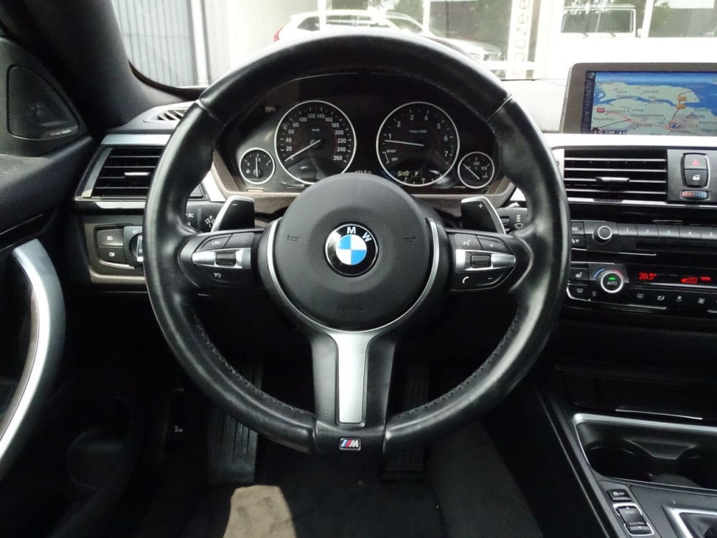 BMW 4 Serie coupé 428i high executive