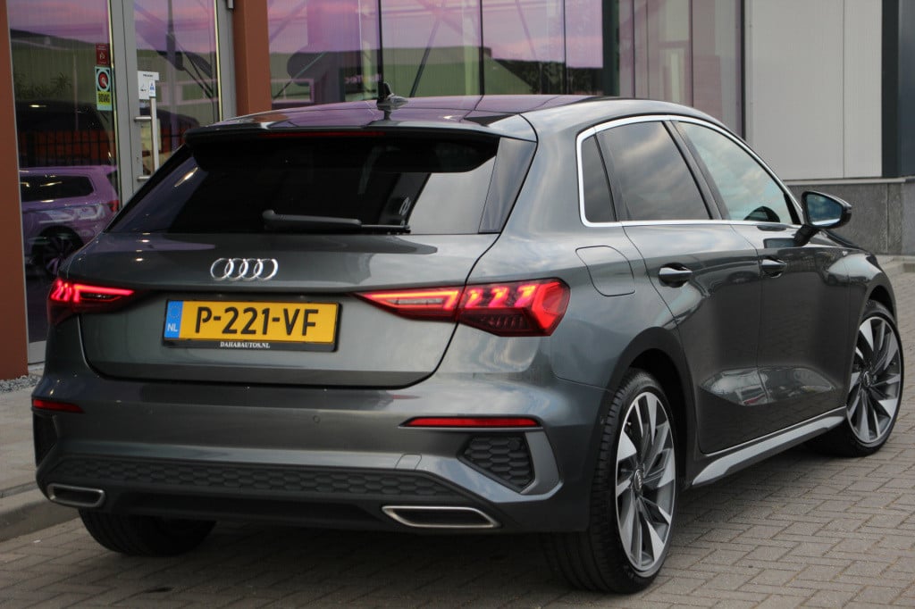 Audi A3 sportback 30 tfsi s edition | 26dkm
