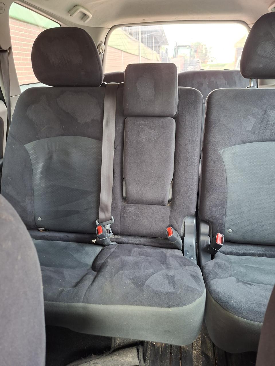 Te koop Mitsubishi Grandis 7- zit