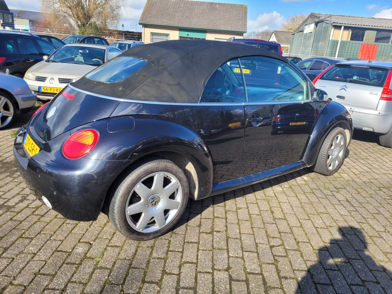 VW New Beetle Cabrio 2.0  Apk 27-9-2025