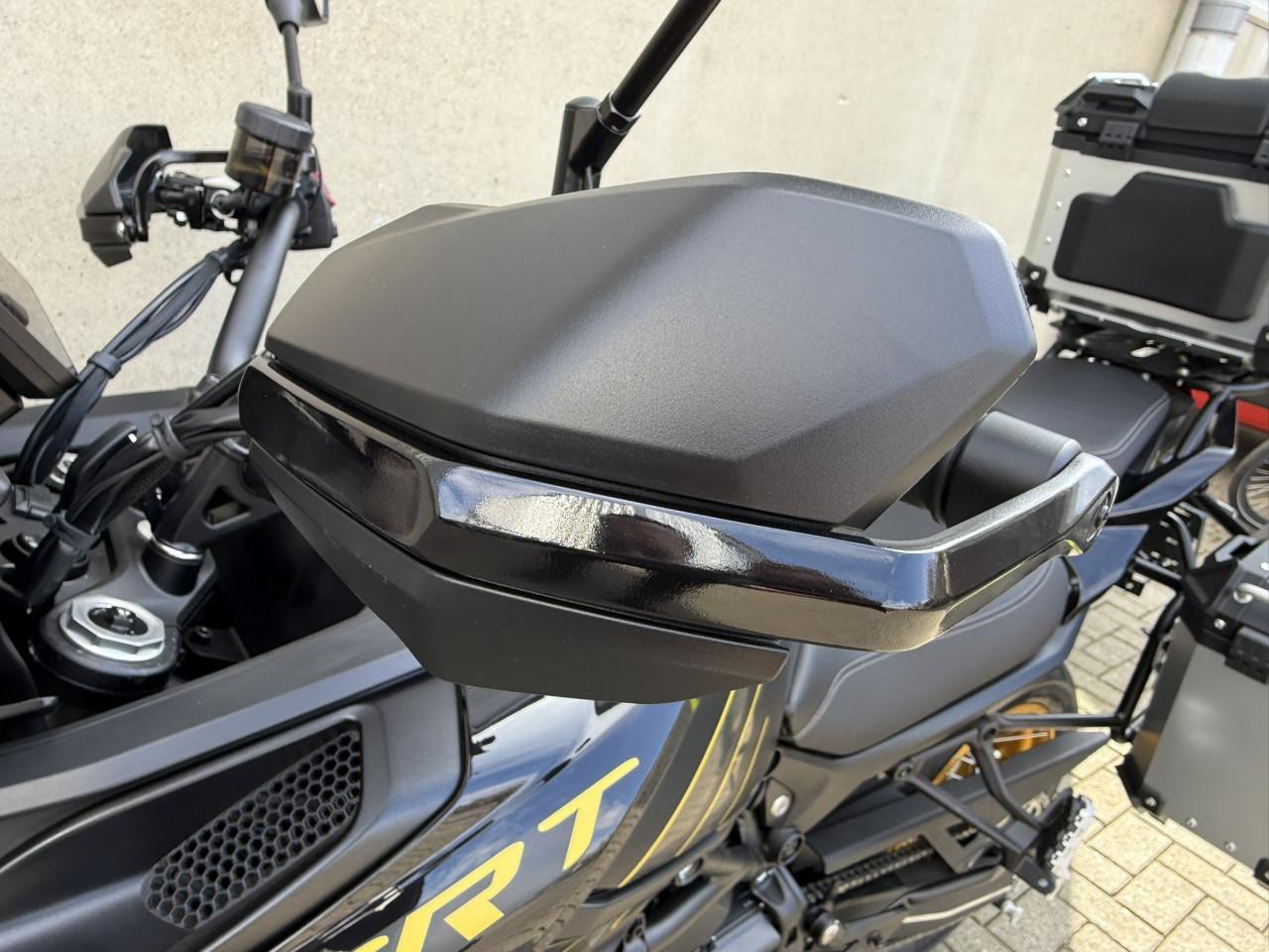 QJMotor SRT 900 SX Touring | Zeer compleet | Op voorraad