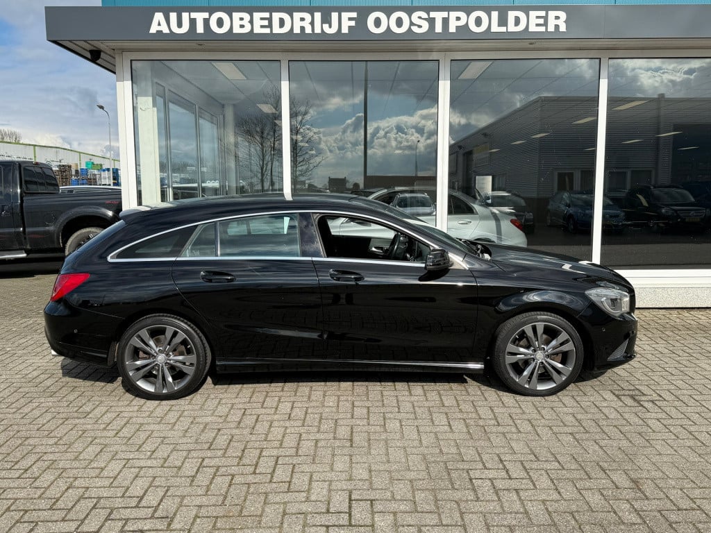 Mercedes-Benz Cla shooting brake 180 ambition