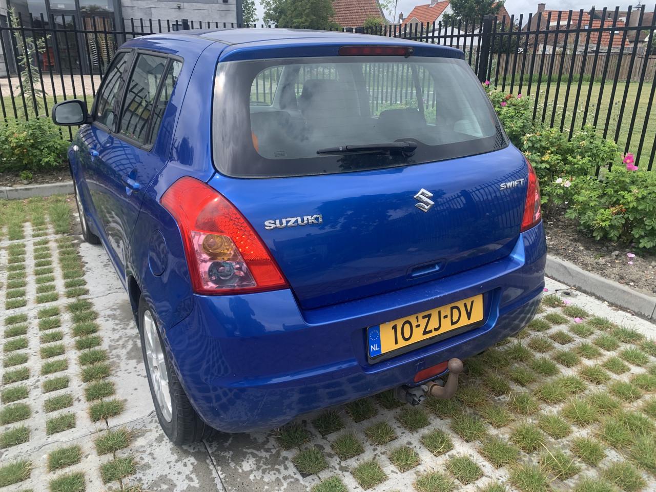 Suzuki swift 1,3