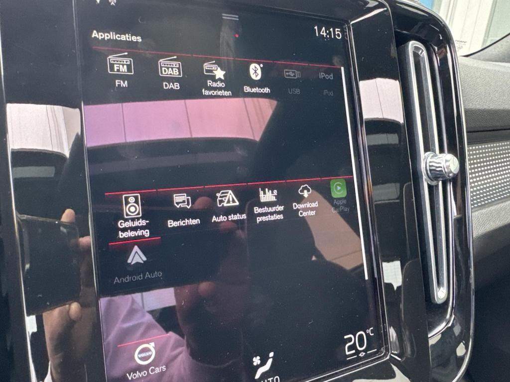 Volvo XC40 1.5 t5 recharge r-design |panodak | trekhaak | harman kardon