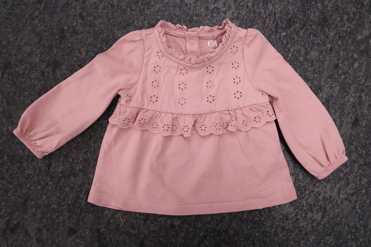 Babyjurkjes maatje 62, in goede staat, zonder vlekken, voor €2,50 per stuk