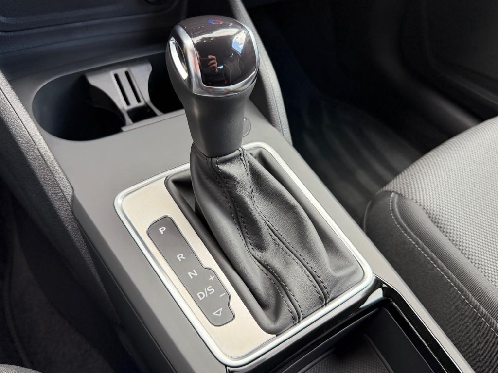 Audi Q2 35 tfsi 150pk s-tronic s-line | camera | carplay | adap. cruise | r