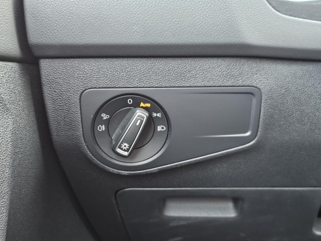 Volkswagen Tiguan 1.5 tsi r-line business+ | pano | elek. trekhaak rijklaar