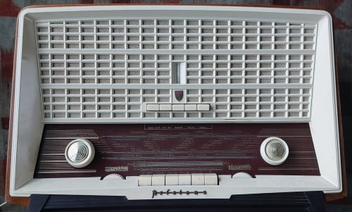 Aristona Radio