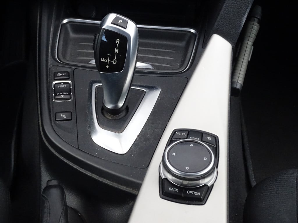 BMW 3-serie gran turismo 320i business | bi-xenon | navi