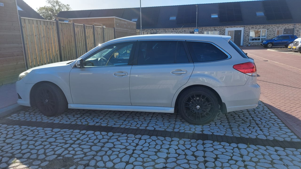 Te koop: Subaru Legacy
