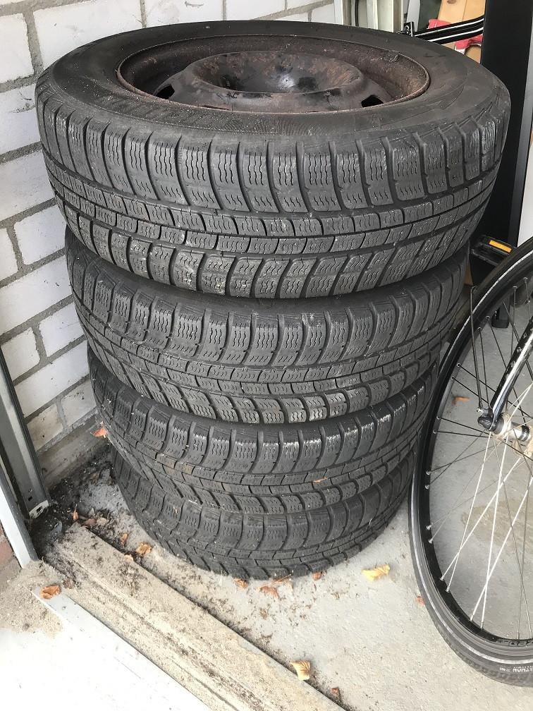 Set banden 205/55/16 op velg voor Skoda, Volkswagen, Seat, Audi, enz.