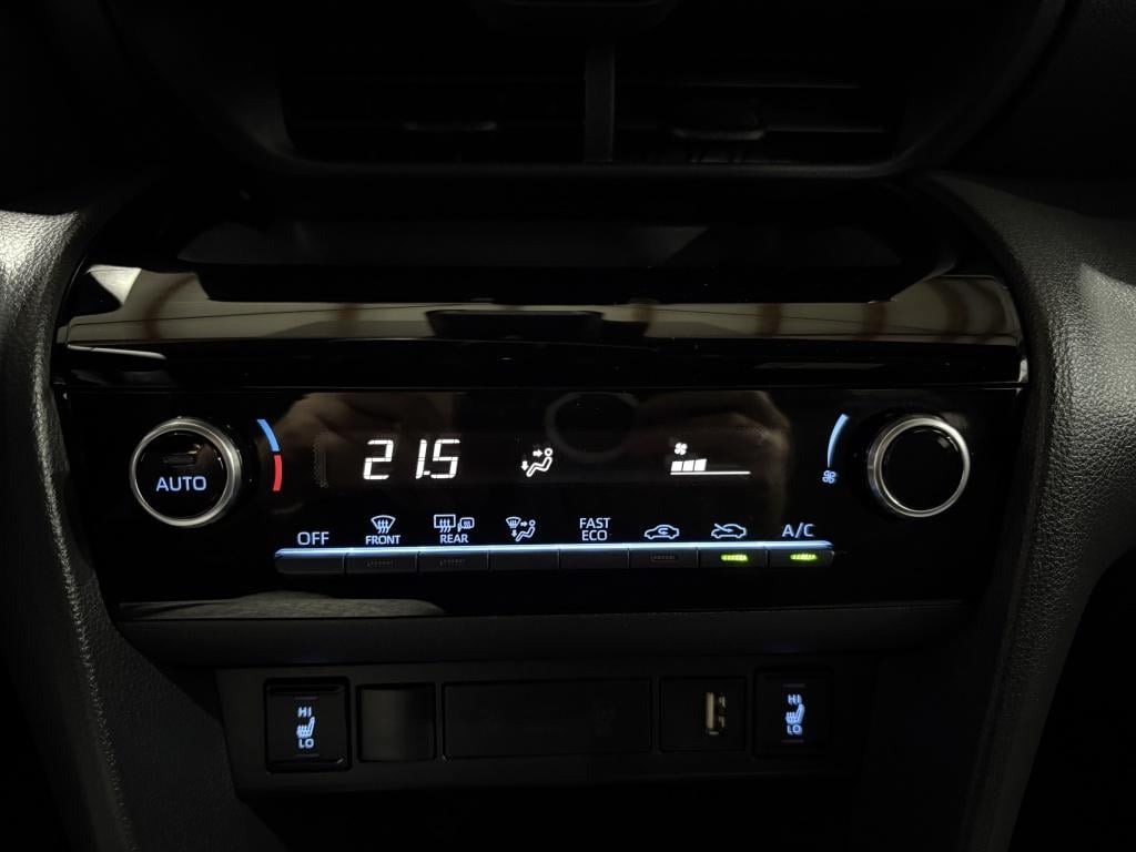 Toyota Yaris Cross 1.5 hybrid team d | navi | pdc | bsm | winterpakket