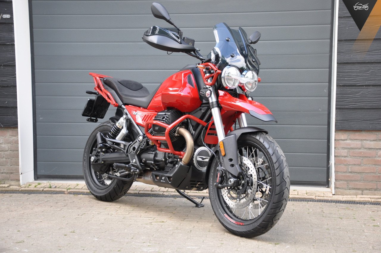 Moto Guzzi V85TT