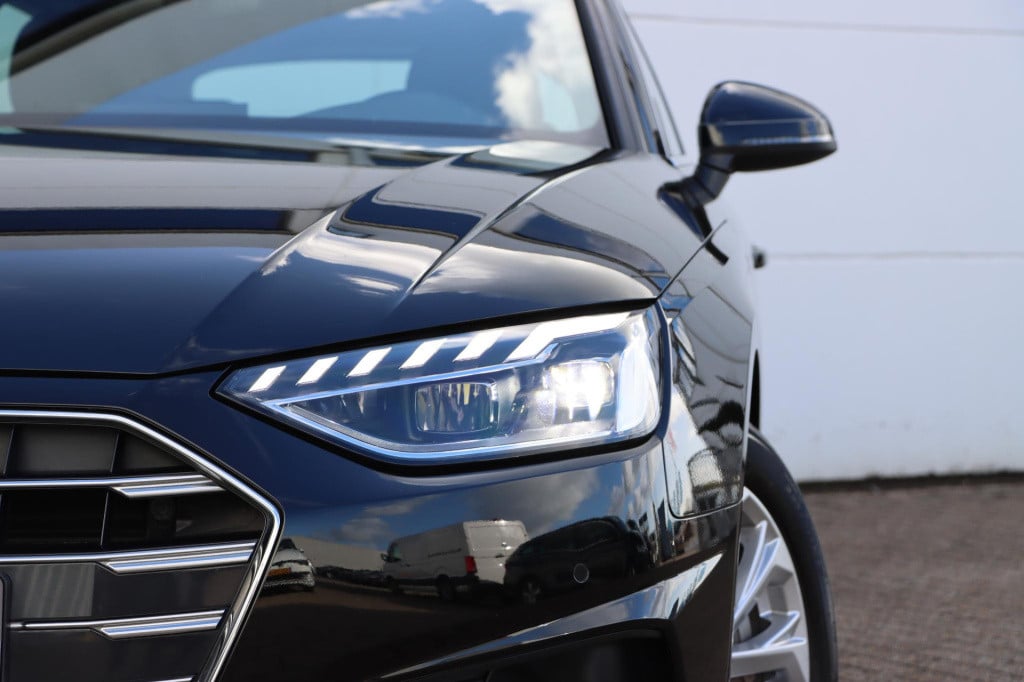 Audi A4 avant 40 tfsi advanced edition
