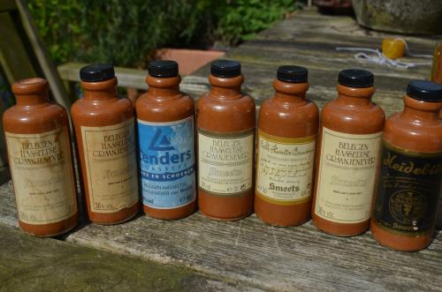 Diverse miniatuur flesjes meest Belgische jenever (2)