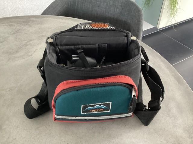 Nikon D3000 spiegelreflexcamera met 18-55 lens