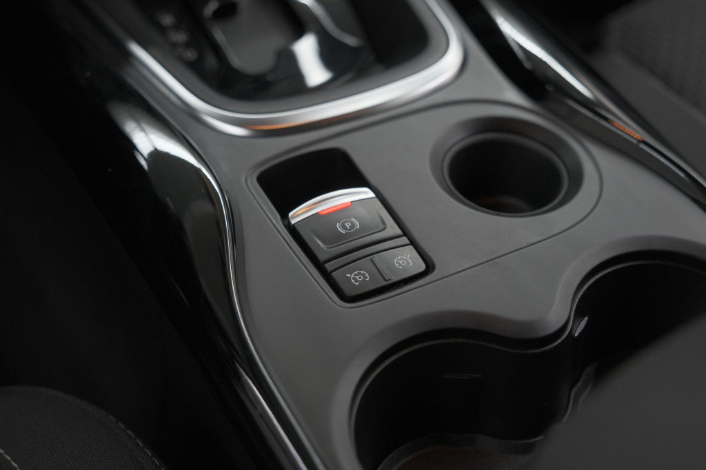 Renault Kadjar tce 130 edc intens | trekhaak | navigatie | parkeersensoren