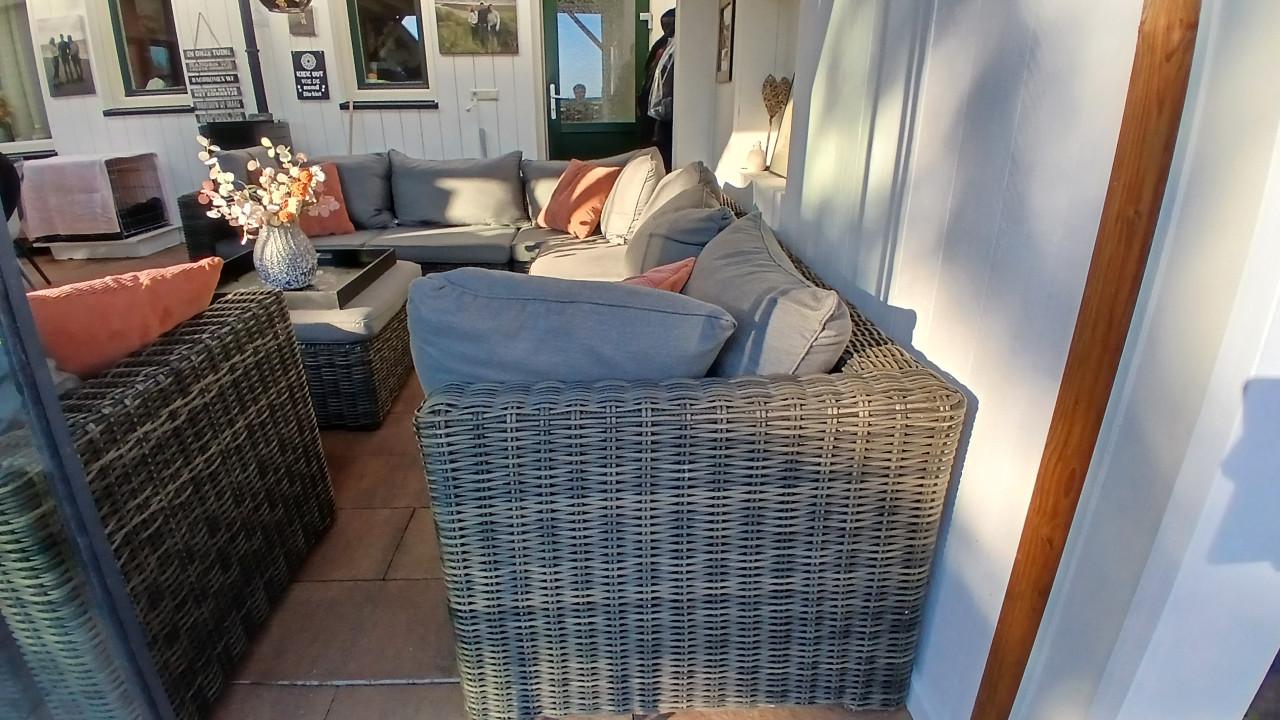 Tuinset loungeset hoek met fauteuil en poef/tafel 8 plaatsen