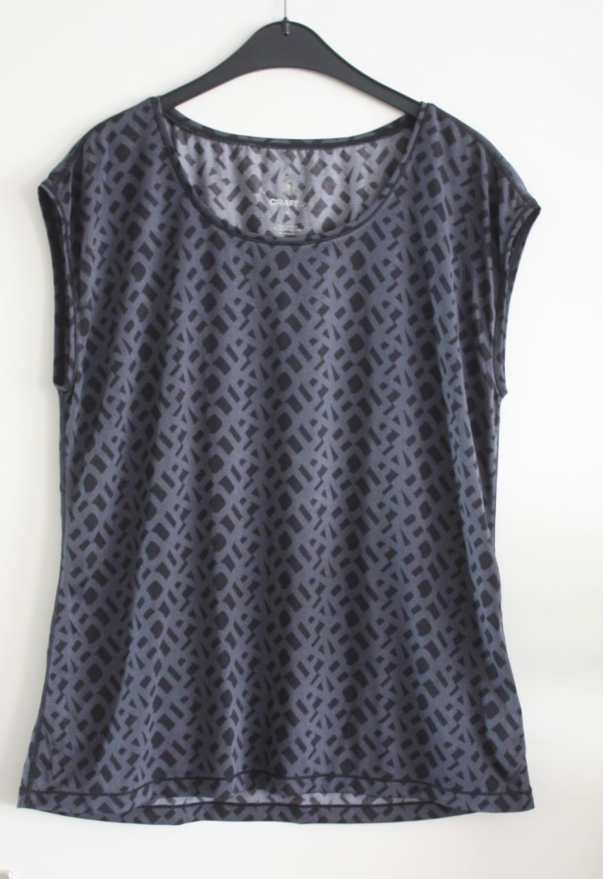 Grijs tshirt met  print maat xl