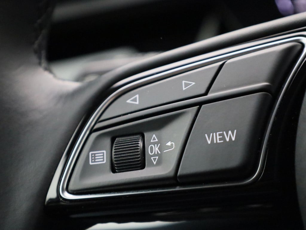 Audi A3 sportback 30 tfsi business edition | automaat | navigatie | apple c