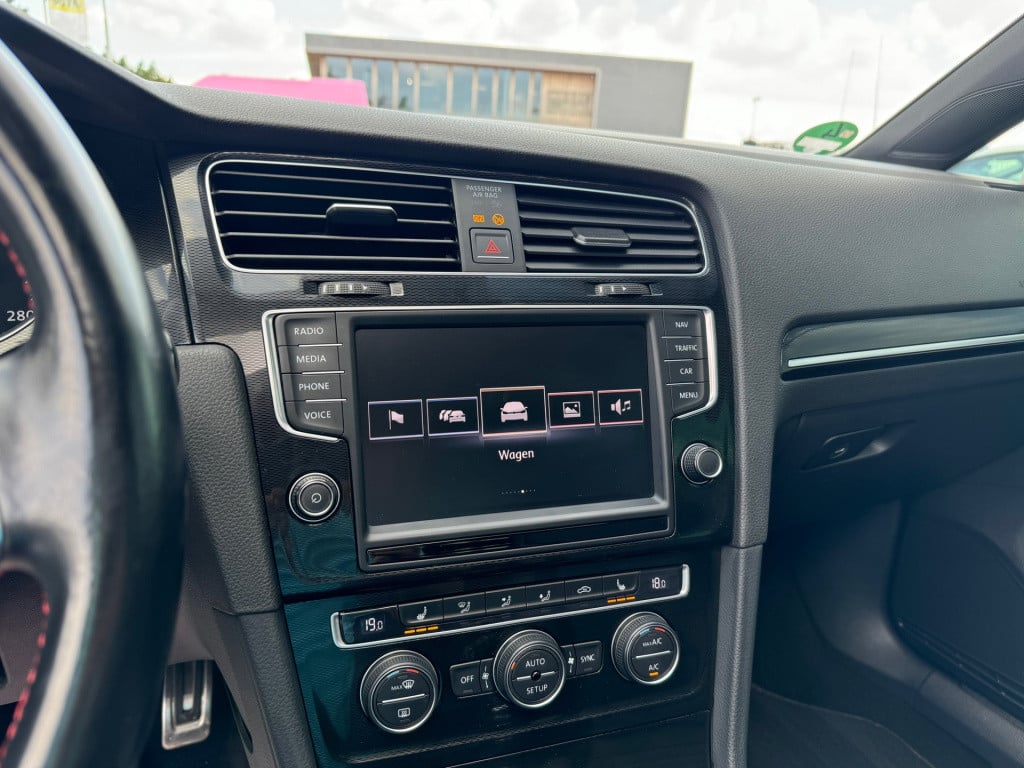 Volkswagen Golf 2.0 tsi gti performance * panoramadak * leer * xenon * navi