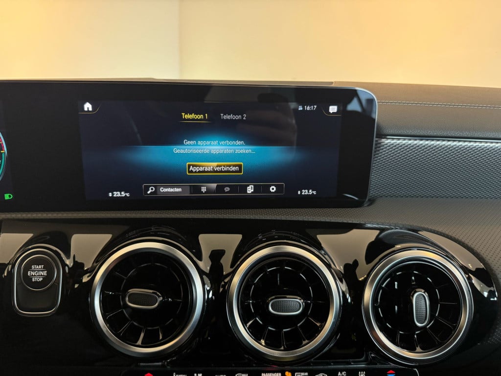 Mercedes-Benz Cla 250 e business solution