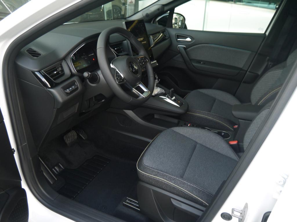 Mitsubishi Grandis 1.8 hev intense+