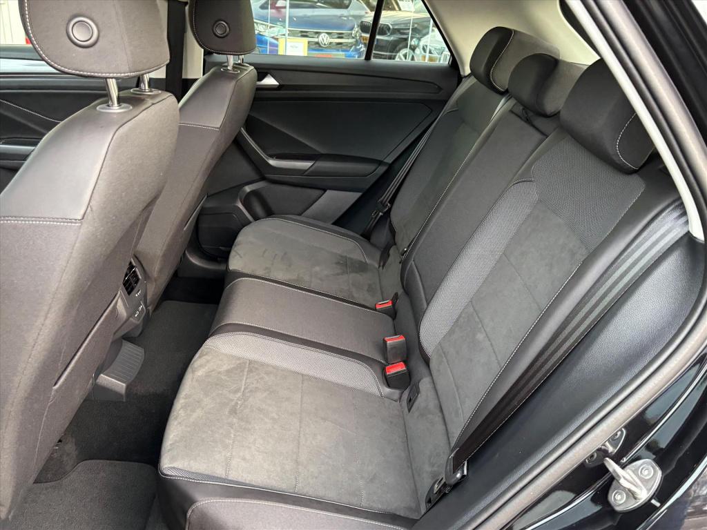 Volkswagen T-roc 1.5 tsi 150pk 7-dsg style| camera| keyless|dode hoek| rijk