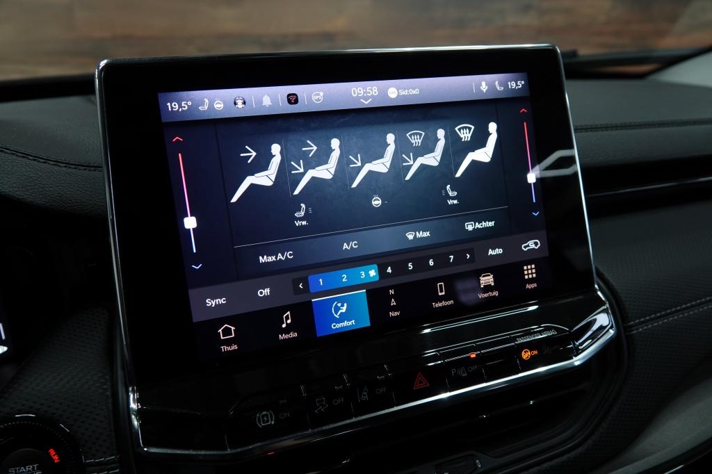 Jeep Compass 1.3 gse hybride | cruise | trekhaak | carplay | pdc |